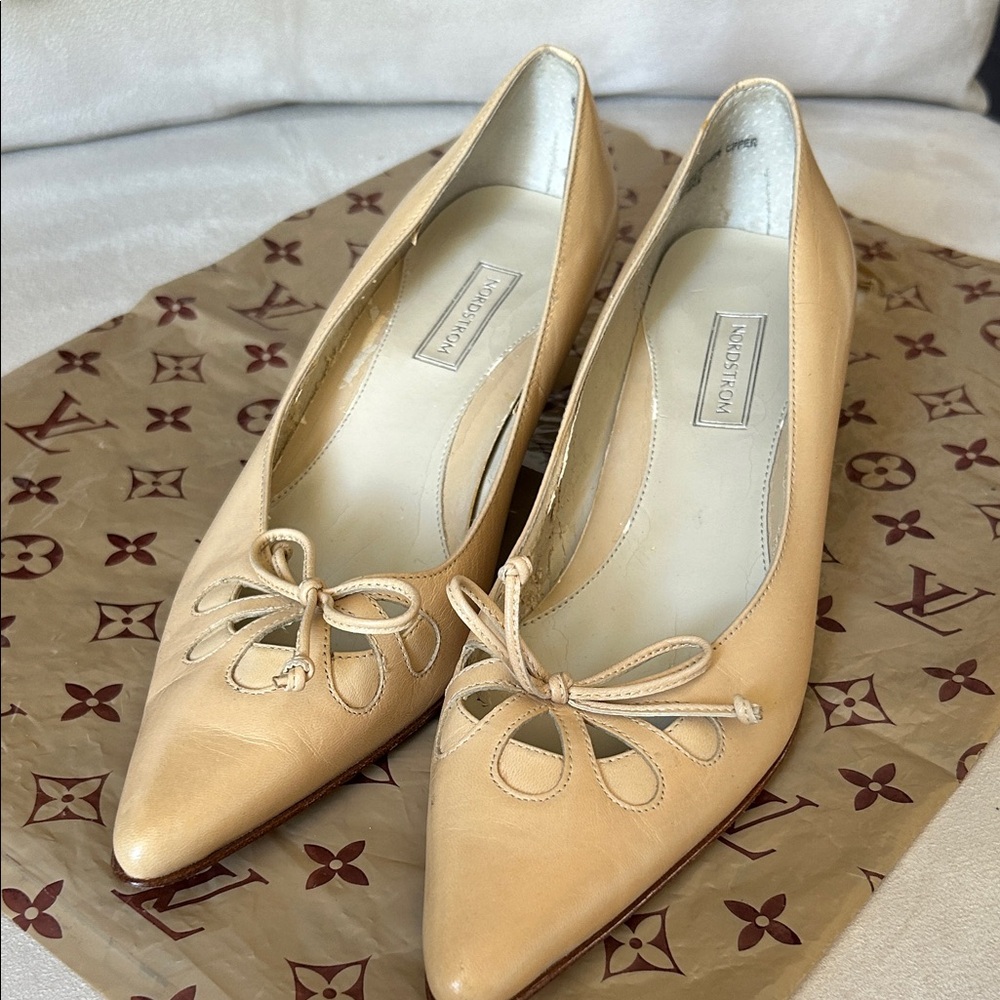 Nordstrom Women's Light Tan Leather Heels 6M